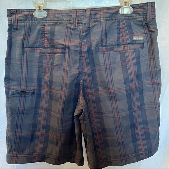 Columbia Men's Shorts Gray and Blue Plaid w/red stripe Size 34X10 - Picture 2 of 11